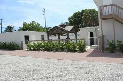 305 Cypress Drive Lake Park FL 33403