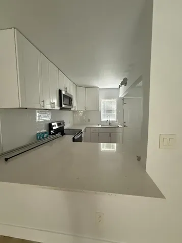 605 Ixoria Fort Pierce FL 34982