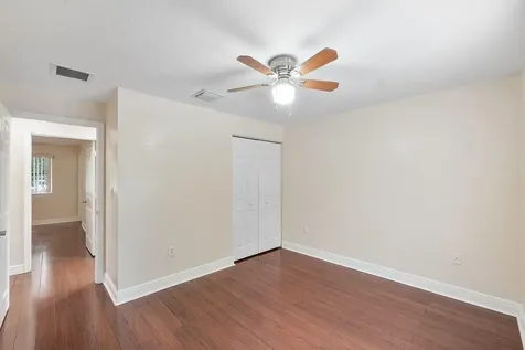1912 SW 60th Avenue North Lauderdale FL 33068