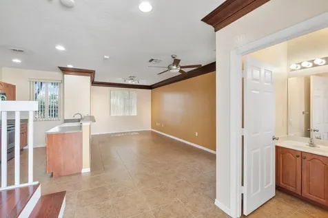 1912 SW 60th Avenue North Lauderdale FL 33068
