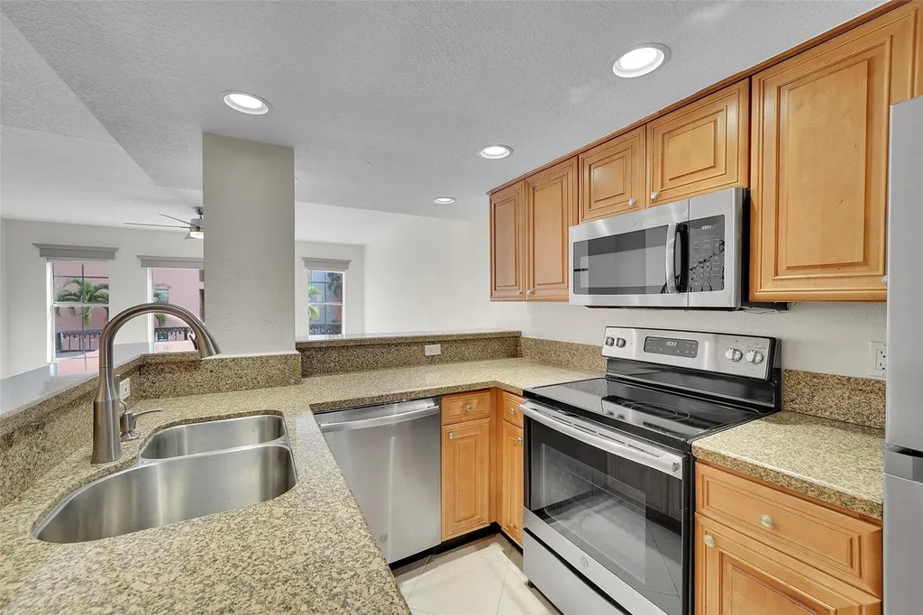 650 Tennis Club Drive Fort Lauderdale FL 33311