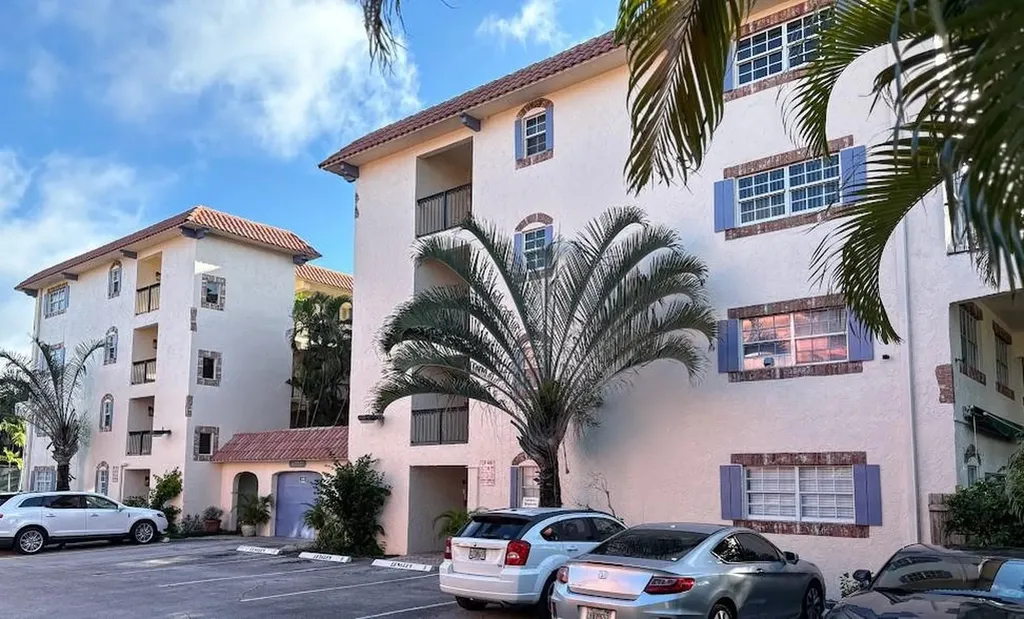 650 Tennis Club Drive Fort Lauderdale FL 33311