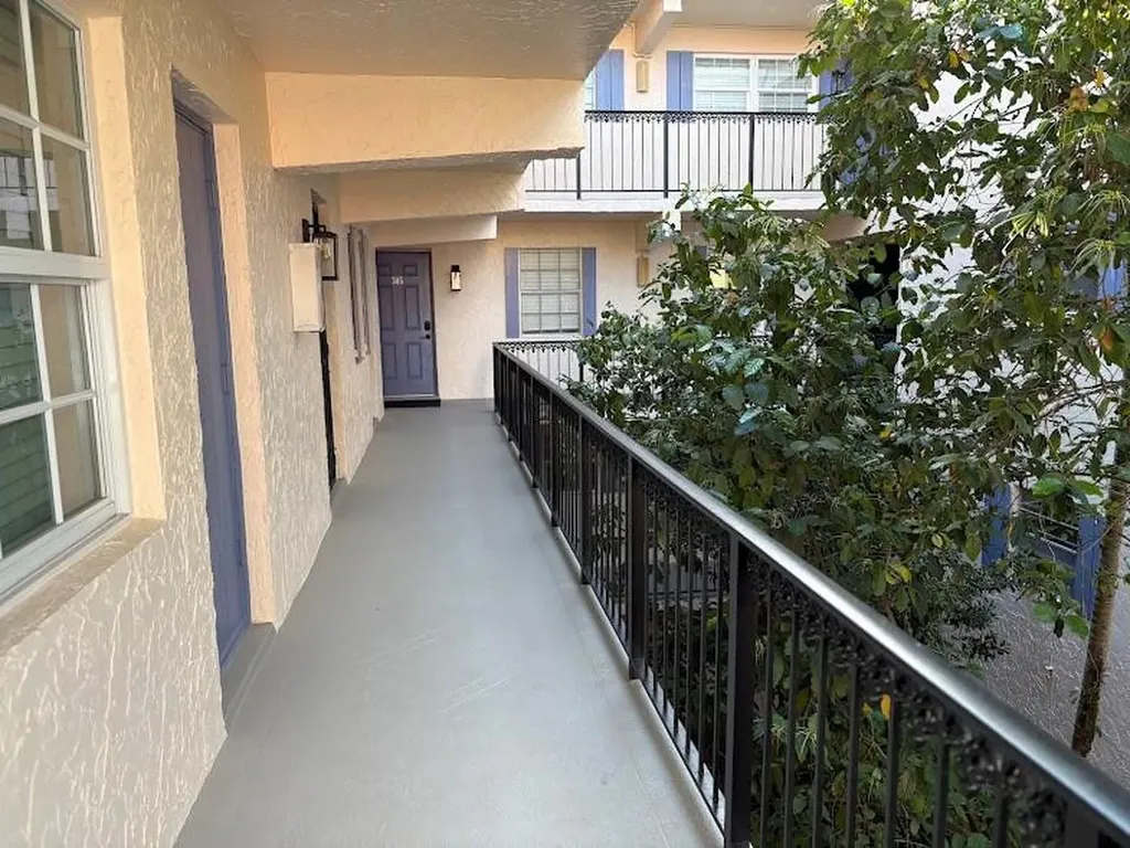 650 Tennis Club Drive Fort Lauderdale FL 33311
