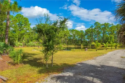 13955 87th Street Fellsmere FL 32948
