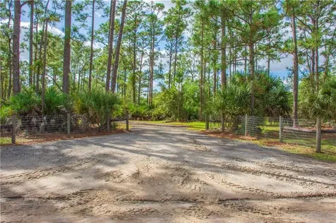 13955 87th Street Fellsmere FL 32948
