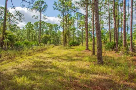 13955 87th Street Fellsmere FL 32948