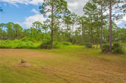 13955 87th Street Fellsmere FL 32948
