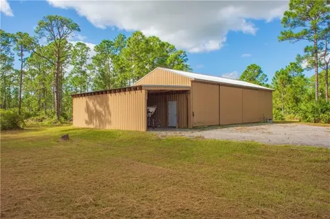 13955 87th Street Fellsmere FL 32948