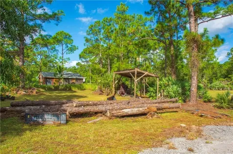 13955 87th Street Fellsmere FL 32948