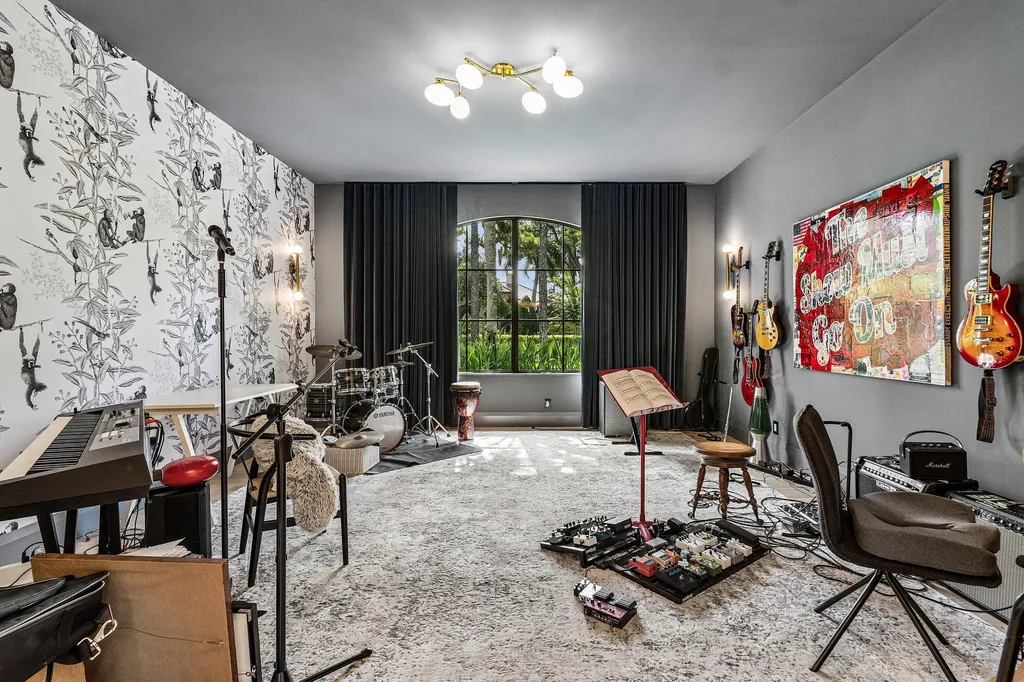 16388 Bridlewood Circle Delray Beach FL 33445