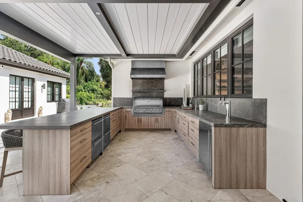16388 Bridlewood Circle Delray Beach FL 33445