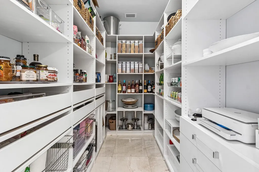 16388 Bridlewood Circle Delray Beach FL 33445