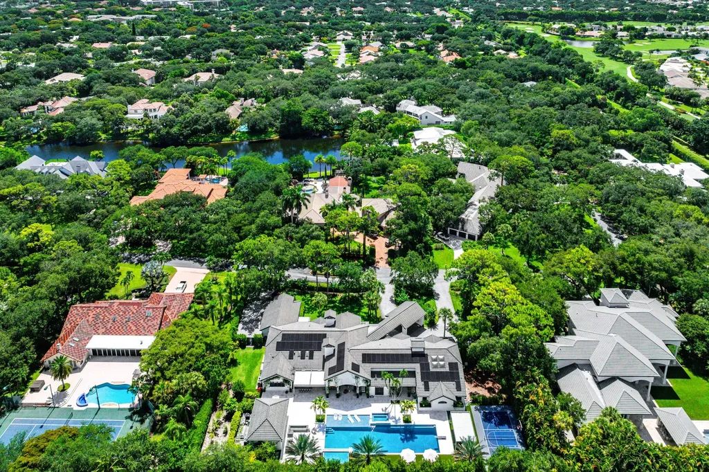 16388 Bridlewood Circle Delray Beach FL 33445
