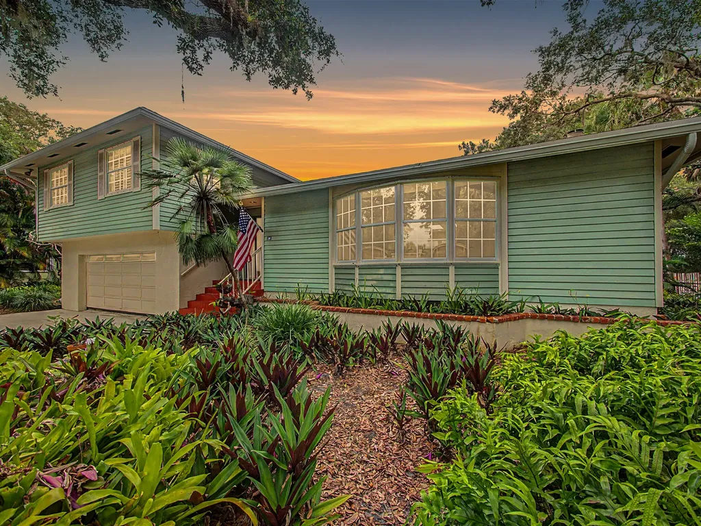 Sewalls Point FL, 14 Emarita Way