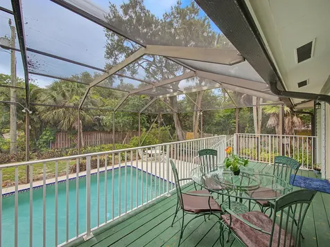 14 Emarita Way Sewalls Point FL 34996