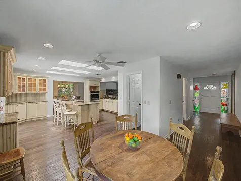 14 Emarita Way Sewalls Point FL 34996