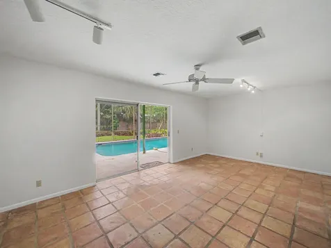14 Emarita Way Sewalls Point FL 34996