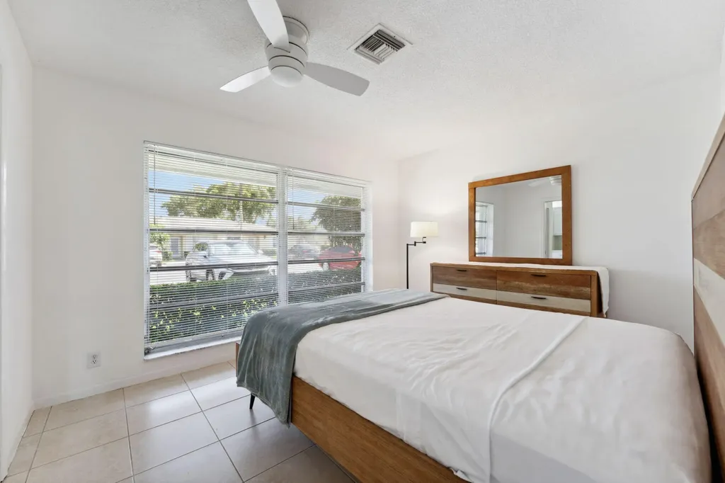 1120 Cactus Terrace Delray Beach FL 33445