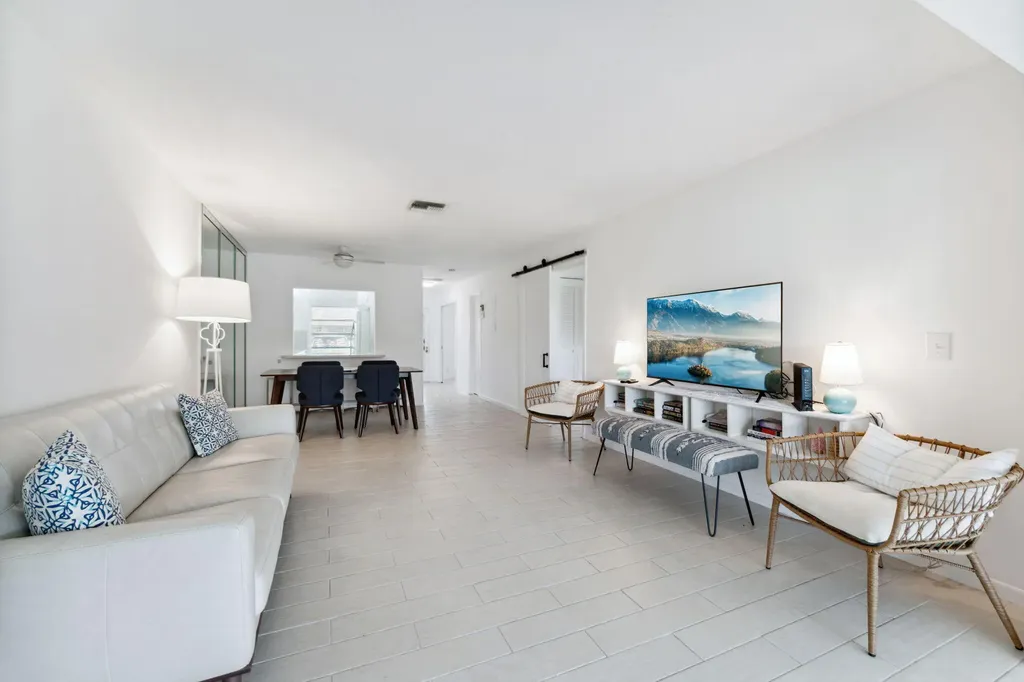 1120 Cactus Terrace Delray Beach FL 33445
