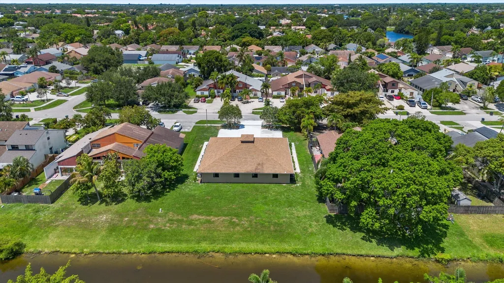 1262 The 12th Fairway Wellington FL 33414