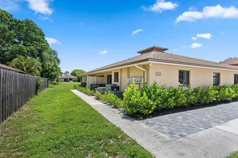 1262 The 12th Fairway Wellington FL 33414