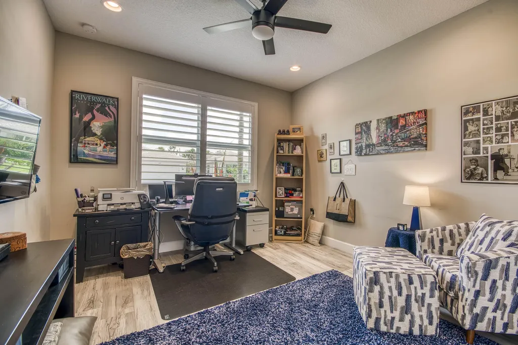 11750 SW Coral Cove Parkway Port St Lucie FL 34987