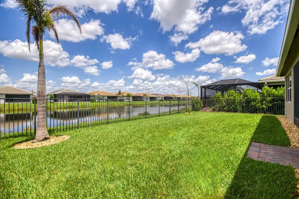 11750 SW Coral Cove Parkway Port St Lucie FL 34987