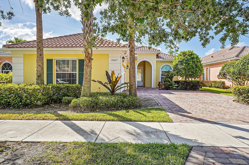 11427 SW Rockingham Drive Port St Lucie FL 34987