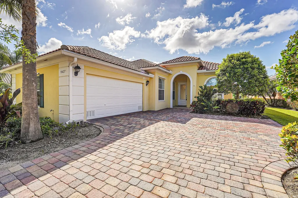 11427 SW Rockingham Drive Port St Lucie FL 34987