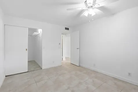 164 Seville G Delray Beach FL 33446