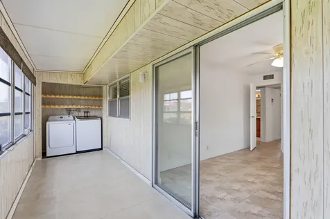 164 Seville G Delray Beach FL 33446