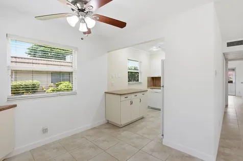 164 Seville G Delray Beach FL 33446