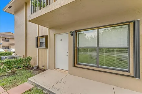 6705 W 26th Drive Hialeah FL 33016