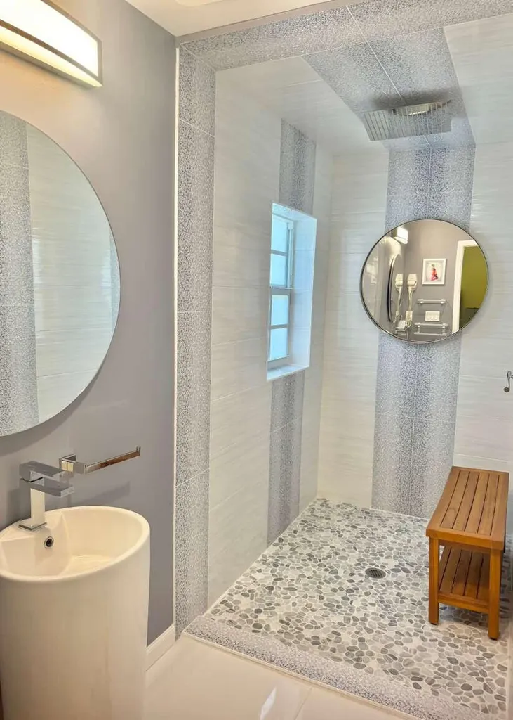 233 Pershing Way West Palm Beach FL 33401