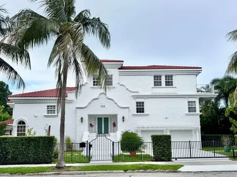 233 Pershing Way West Palm Beach FL 33401