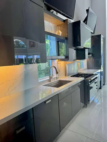 233 Pershing Way West Palm Beach FL 33401