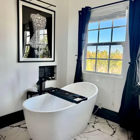 233 Pershing Way West Palm Beach FL 33401