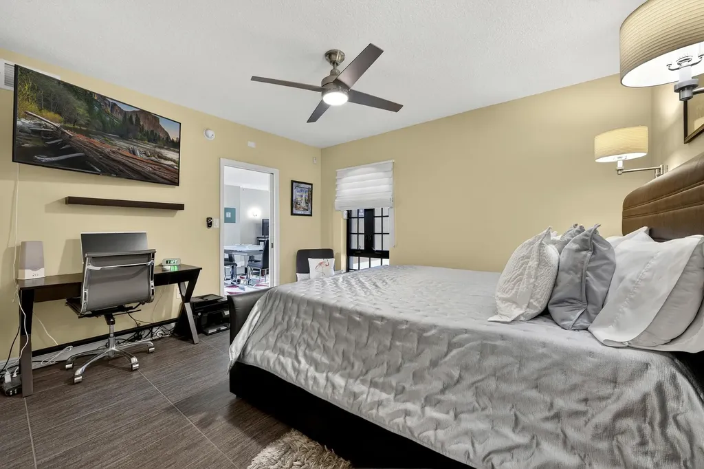 511 Lucerne Avenue Lake Worth Beach FL 33460
