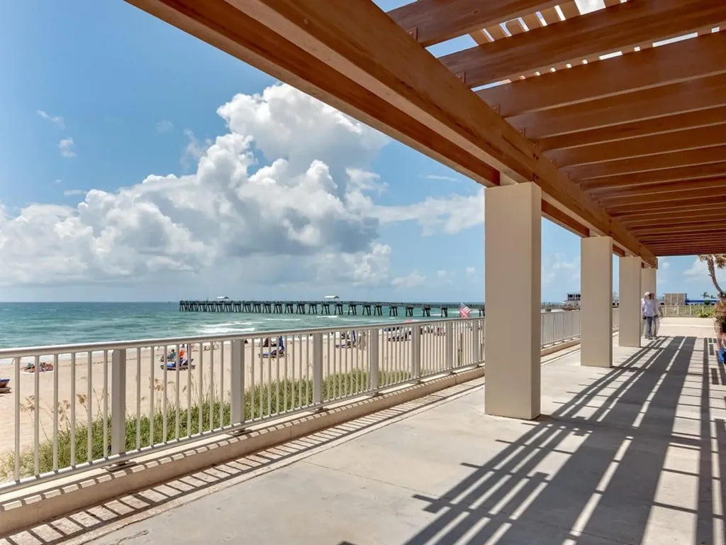 511 Lucerne Avenue Lake Worth Beach FL 33460