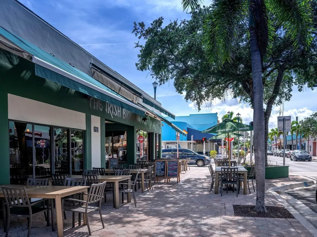 511 Lucerne Avenue Lake Worth Beach FL 33460