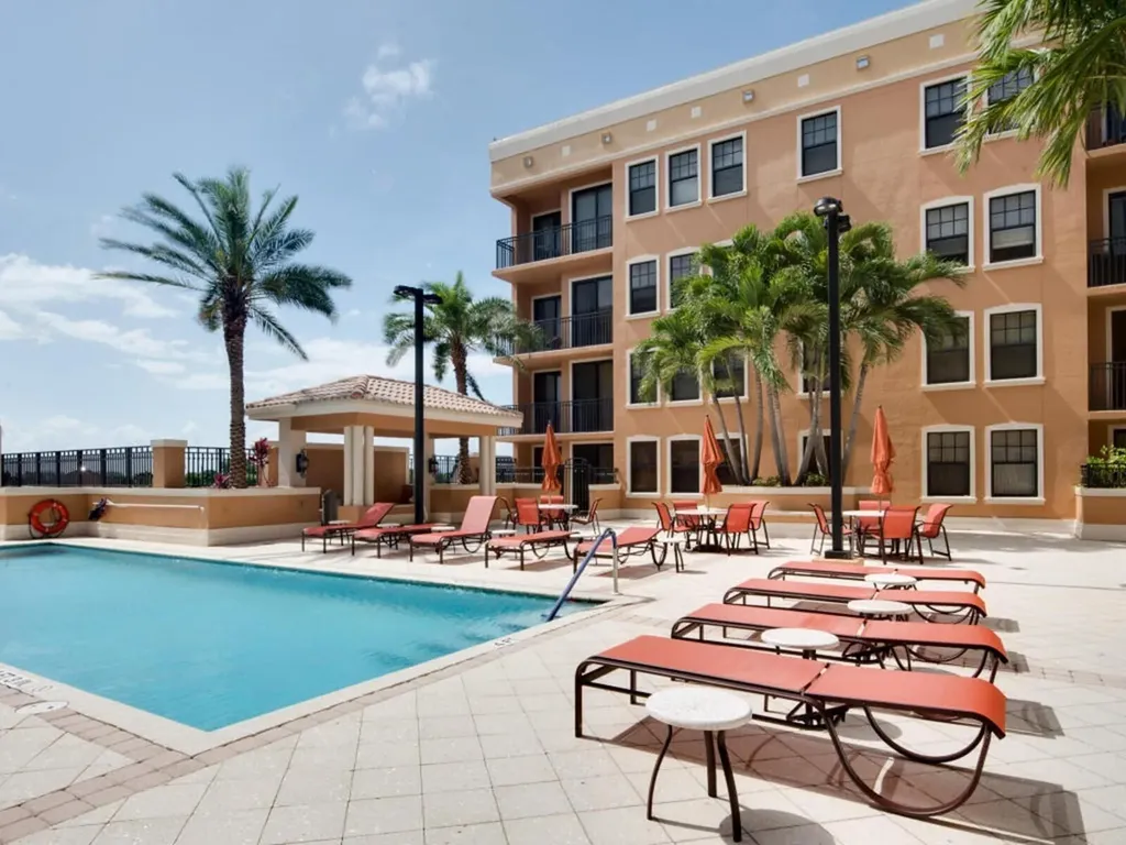 511 Lucerne Avenue Lake Worth Beach FL 33460