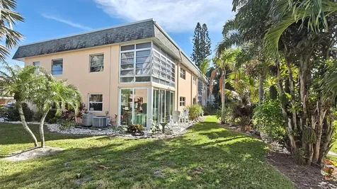 2950 SE Ocean Boulevard Stuart FL 34996