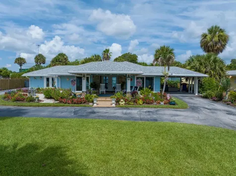 1711 S Indian River Drive Fort Pierce FL 34950