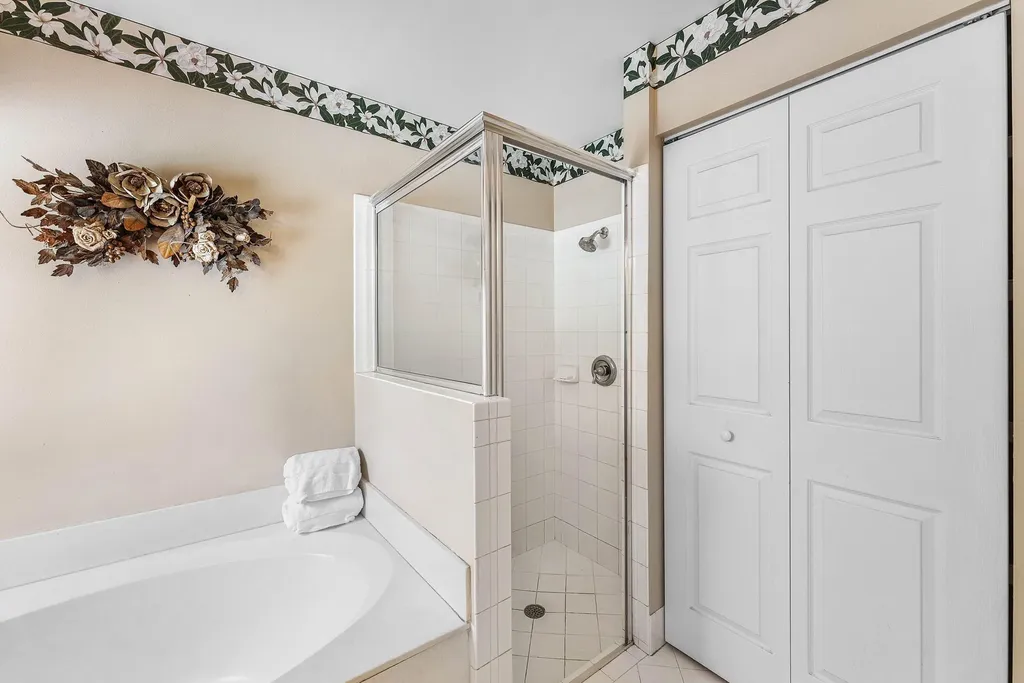 4824 S Lee Road Delray Beach FL 33445