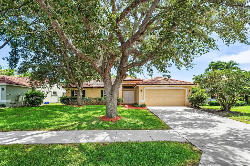 4824 S Lee Road Delray Beach FL 33445