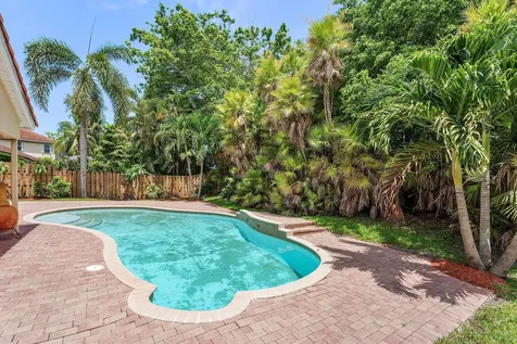 4824 S Lee Road Delray Beach FL 33445