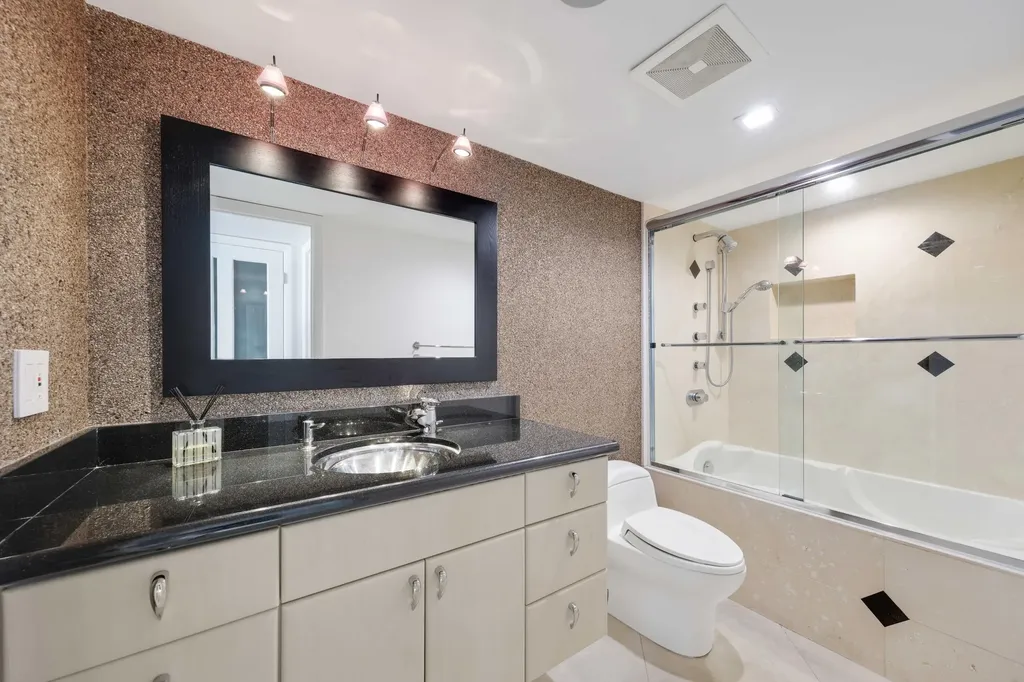511 Bayshore Drive Fort Lauderdale FL 33304