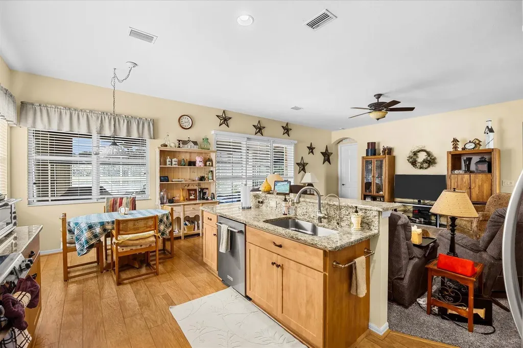 535 SW Lake Manatee Way Port St Lucie FL 34986