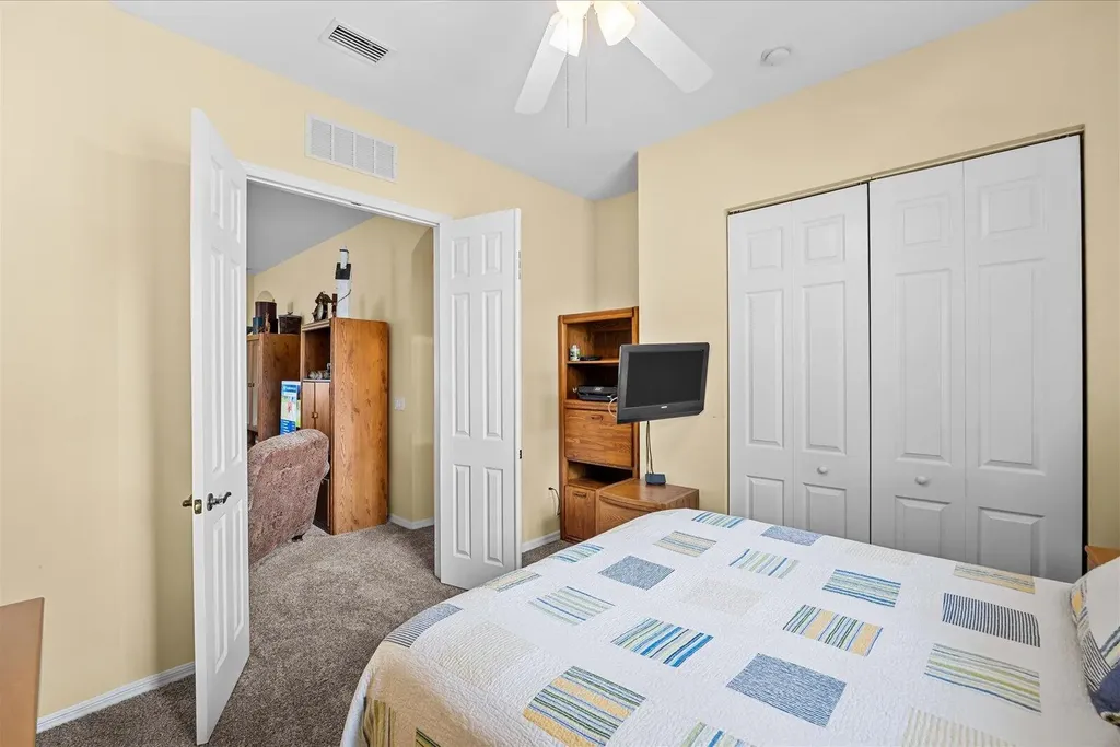 535 SW Lake Manatee Way Port St Lucie FL 34986