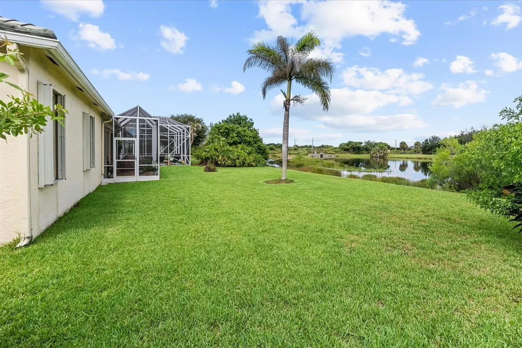 535 SW Lake Manatee Way Port St Lucie FL 34986